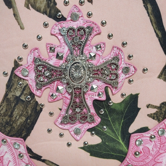 SOLD - Picture 4 of 6